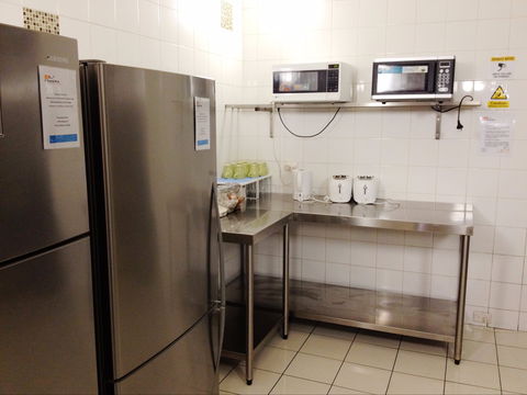 Central Perk Backpackers - Yamba Accommodation 7