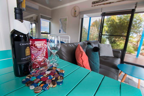 Coorong Cabins - Wren Cabin - Yamba Accommodation 4