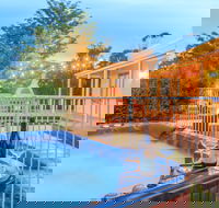 Country House Retreat - Yamba Accommodation