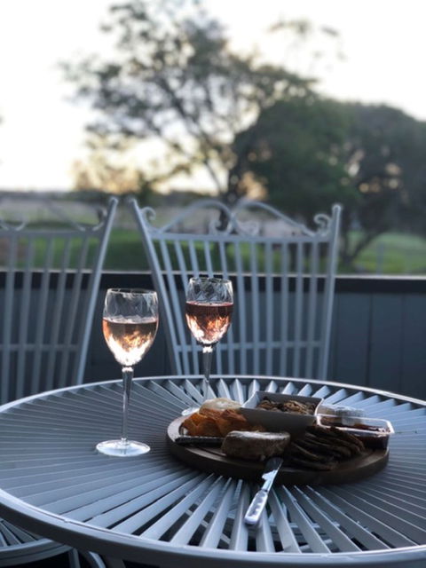 Forest Lodge Highfields - Yamba Accommodation 7