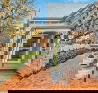 Grandview Accommodation - The Elm Tree Apartments - Yamba Accommodation