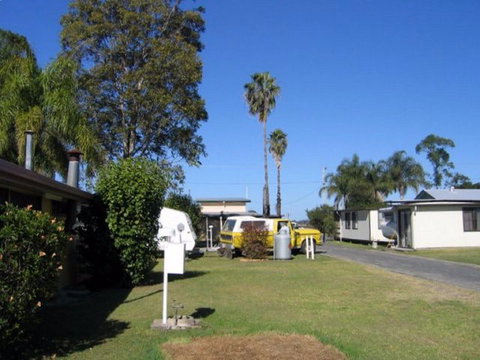 Browns Caravan Park - Yamba Accommodation 0