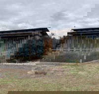 Mannaburne Cabin - Yamba Accommodation