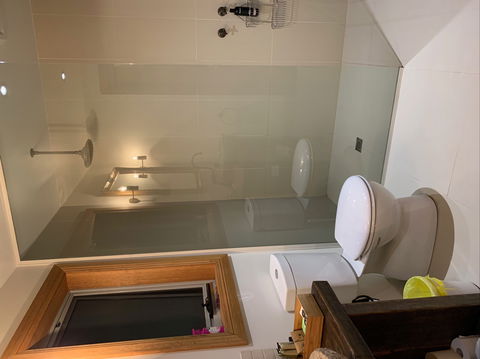 Mannaburne Cabin - Yamba Accommodation 2