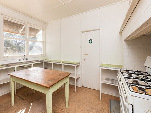 Willandra Men's Quarters - Yamba Accommodation 4