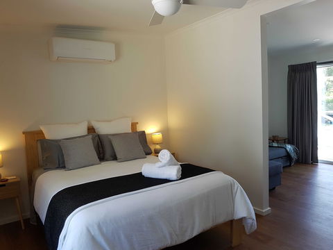 Alkira Studios Fish Creek - Yamba Accommodation 1