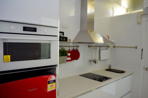 Canberra Short Term And Holiday Accommodation - Yamba Accommodation 1