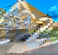 Golden Riviera Beach Resort - Yamba Accommodation