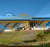 Larasa - Yamba Accommodation