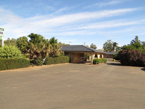 Macquarie Valley Motor Inn - Yamba Accommodation 0