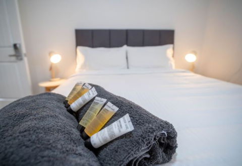The Platypus Accommodation And Cafe - Yamba Accommodation 2