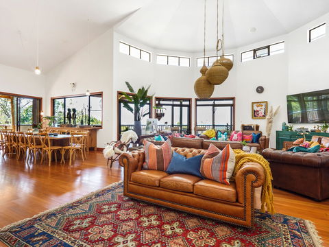 Aquila Retreat Eco Mansion - Yamba Accommodation 0