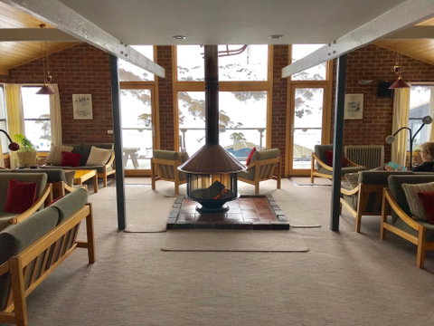 Arlberg Lodge - Yamba Accommodation 0
