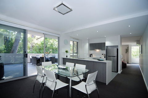 Aqua Leaf Apartment Jervis Bay - Yamba Accommodation 2