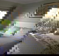 Cascade Cottages - Yamba Accommodation