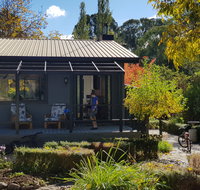 Mountain River House - Yamba Accommodation