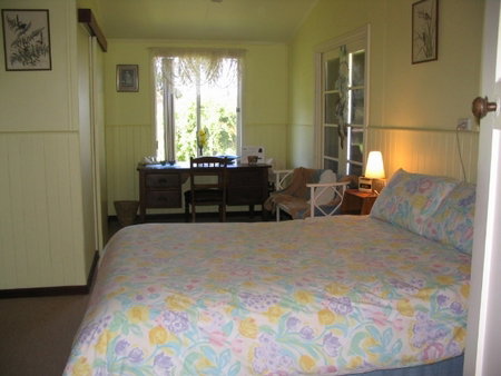 Warren Grange Farmstay And Bed & Breakfast - Yamba Accommodation 4