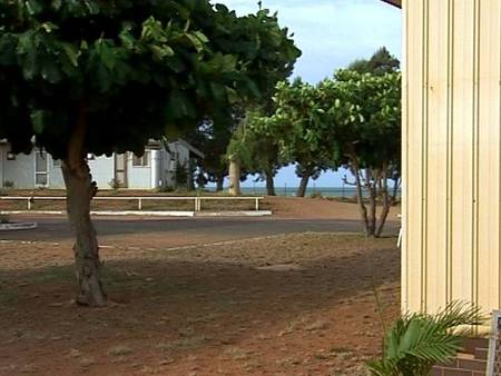 Onslow Sun Chalets And Motel - Yamba Accommodation 1