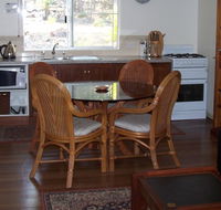Jarrah Glen Cabins - Yamba Accommodation