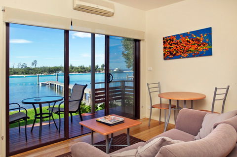 Anglesea Lodge - Yamba Accommodation 0