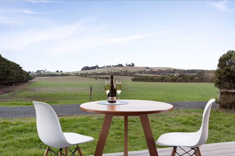Bimbadeen Phillip Island Farm Retreats - Yamba Accommodation 0