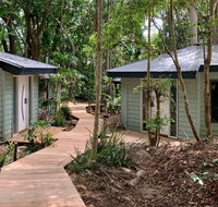 Clouds Mapleton - Yamba Accommodation