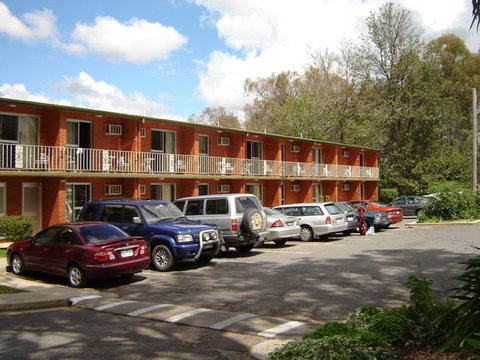 Corowa Golf Club And Motel - Yamba Accommodation 0