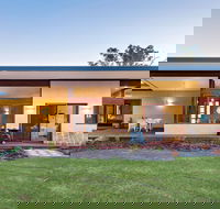 Sativa Sanctuary Forest View - Yamba Accommodation