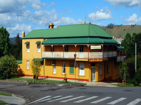 Settlers Arms Hotel - Yamba Accommodation 0