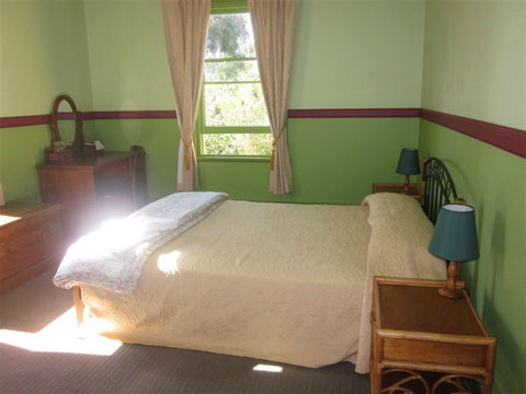 Settlers Arms Hotel - Yamba Accommodation 1