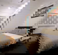 The Pier Hotel - Yamba Accommodation