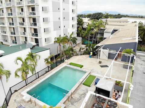 Adventurers Backpackers Resort - Yamba Accommodation 1