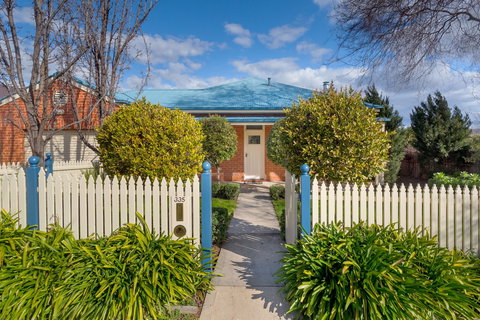 Ampleforth East - Yamba Accommodation 1