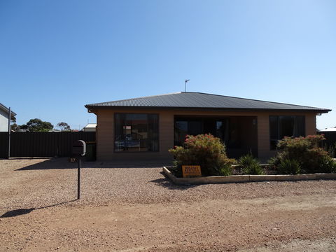 Baydream - Yamba Accommodation 0