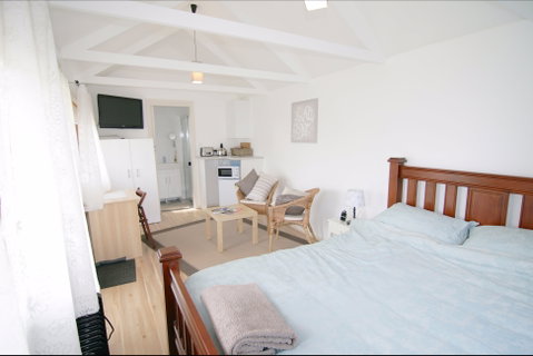 Dalton St Studio - Yamba Accommodation 0