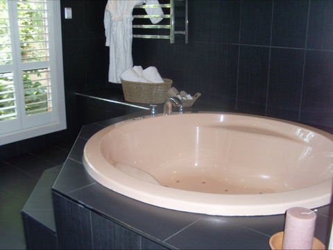 Federation Motor Inn - Yamba Accommodation 0