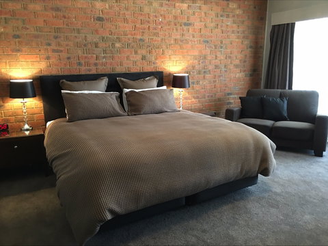 Federation Motor Inn - Yamba Accommodation 1