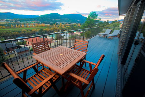 New Norfolk Apartments - Yamba Accommodation 0