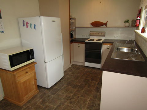 Shack 93 - Yamba Accommodation 1