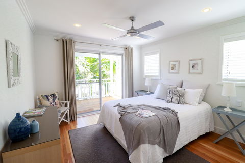 The Lakehouse At Raffetys Resort - Yamba Accommodation 1