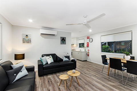 Townsville Tourist And Lifestyle Village - Yamba Accommodation 2