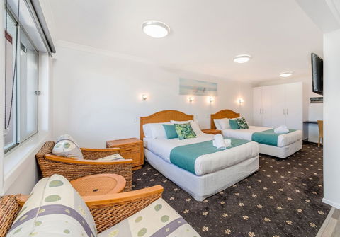 Adrift Apartments - Yamba Accommodation 2