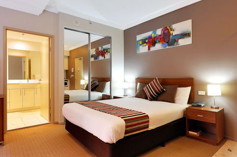 APX Darling Harbour - Yamba Accommodation 0