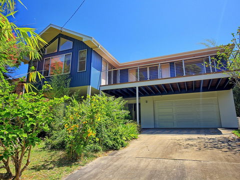 Beautiful Betty - Yamba Accommodation 0