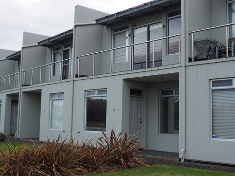 B Our Guest - Yamba Accommodation 1