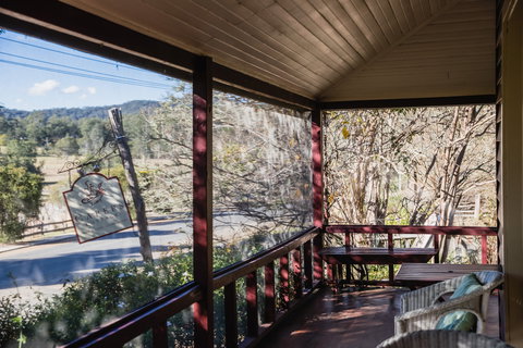 Capers Cottage - Yamba Accommodation 2