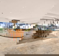 Mont Sapphire Luxury Retreat - Yamba Accommodation