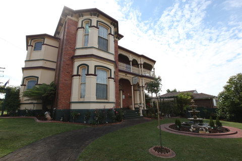 The Grand On Macfie - Yamba Accommodation 1