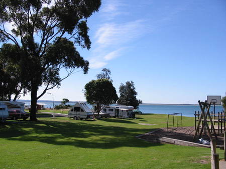 Cowes Caravan Park - Yamba Accommodation 1