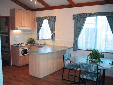 Cowes Caravan Park - Yamba Accommodation 5